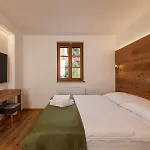 Valtberg Θέρετρο *